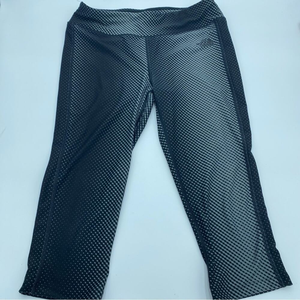 The North Face Women’s Medium Legging Cropped Black & Gray